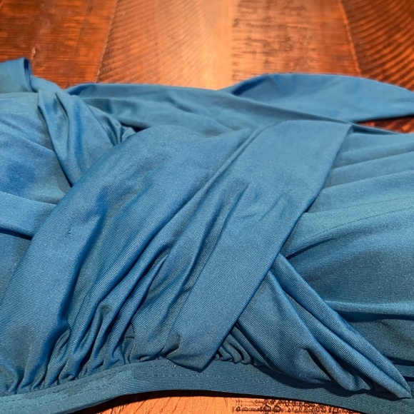 💙Athena Bandeau Swimsuit Bikini Top size 12 - Picture 3 of 4